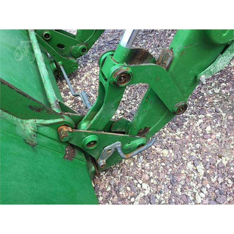 Used 2015 JOHN DEERE 6150M - Image 3
